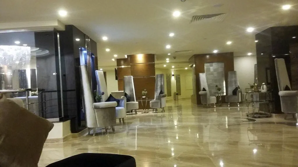 الفندق إيسترن المنتزة - الأسكندرية